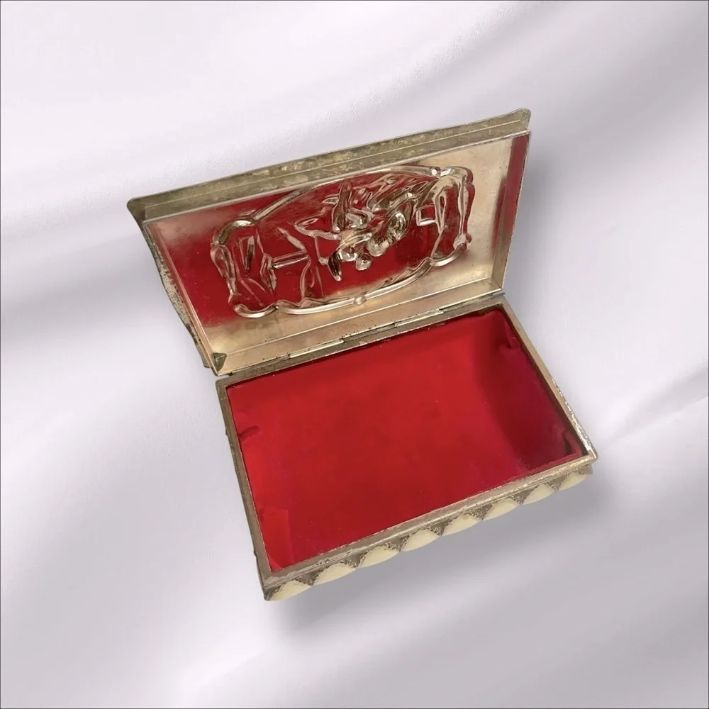 Vintage Japan Footed Silver Tone Colonial Scene Red Lined Jewelry Trinket Box